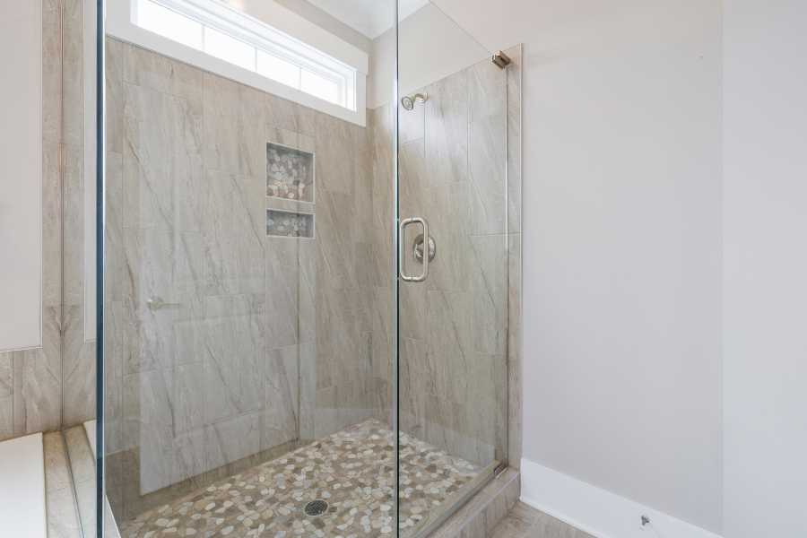 baño con plato de ducha